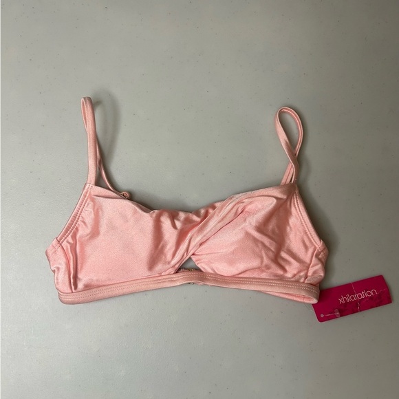 Xhiliration Metallic Twist Front Bikini Top Size XS 00 NWT - Picture 2 of 4